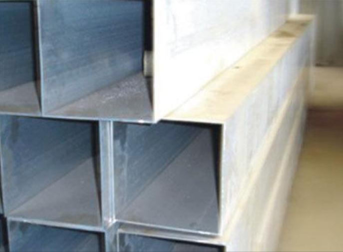 Q345E無(wú)縫方管.jpg Q345E無(wú)縫方管.jpg